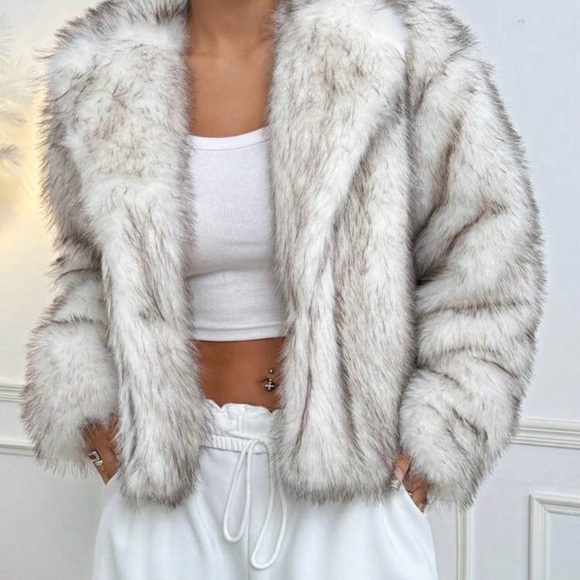Chic Faux Fur Teddy Jacket - Cream - Picture 2 of 7